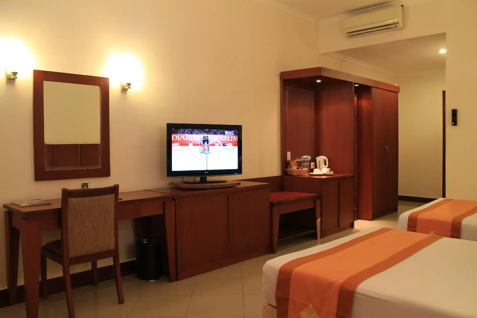 Hotel Mega Lestari