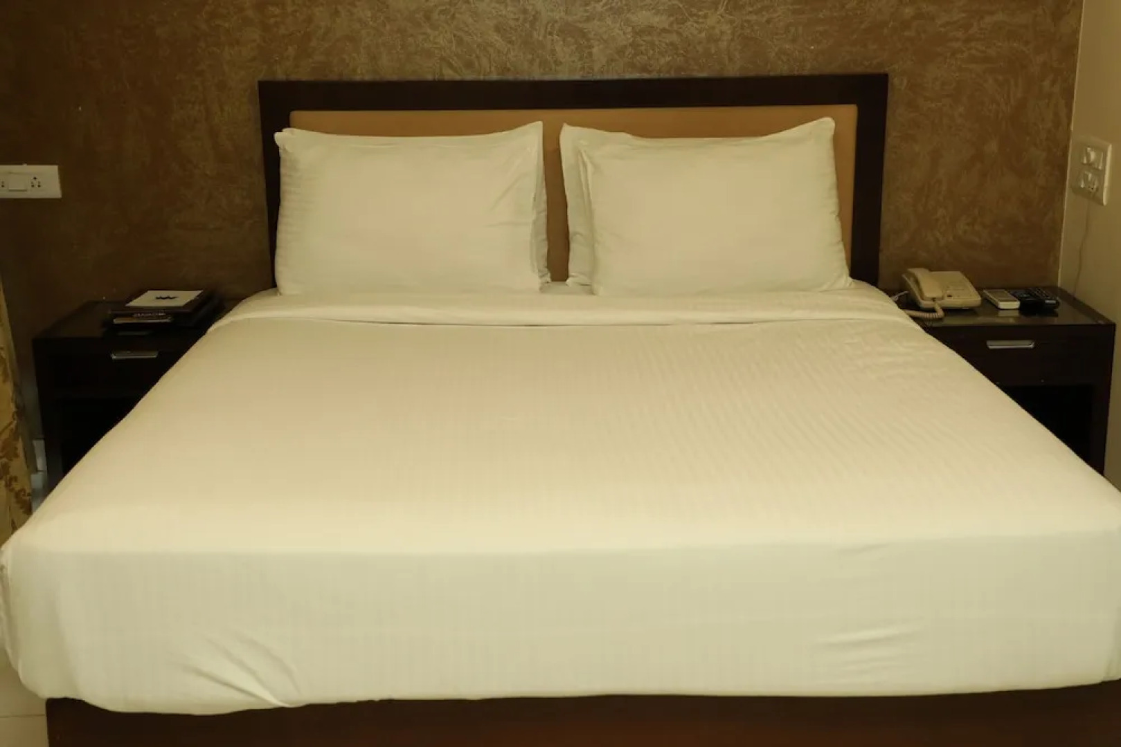 Hotel Anantha Executive Suites