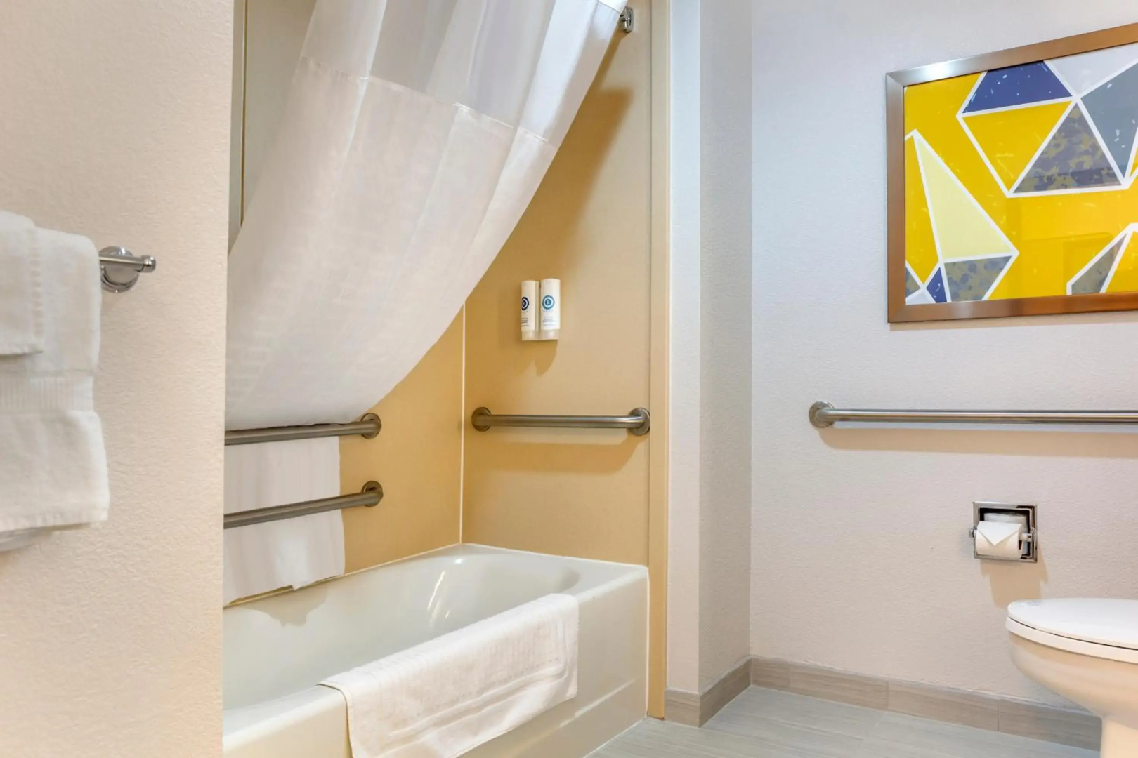 Comfort Inn & Suites Rapid City near Mt. Rushmore