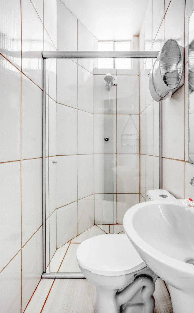 OYO Hotel Gmatos - 8 minutos do Mercado Central