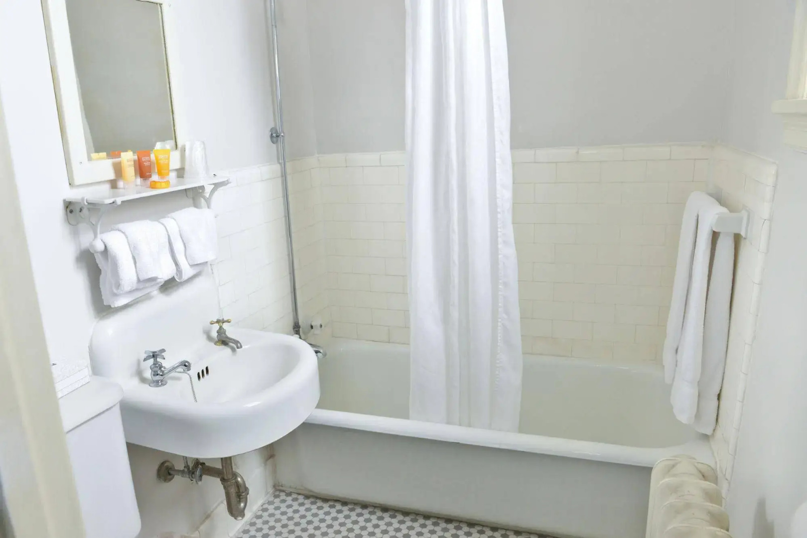 Penn Wells Historic Hotel