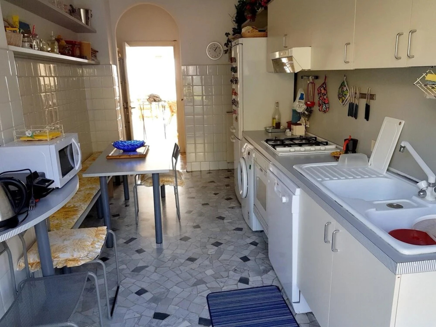 Apartment With 4 Bedrooms in Alassio, With Wonderful sea View and Furn