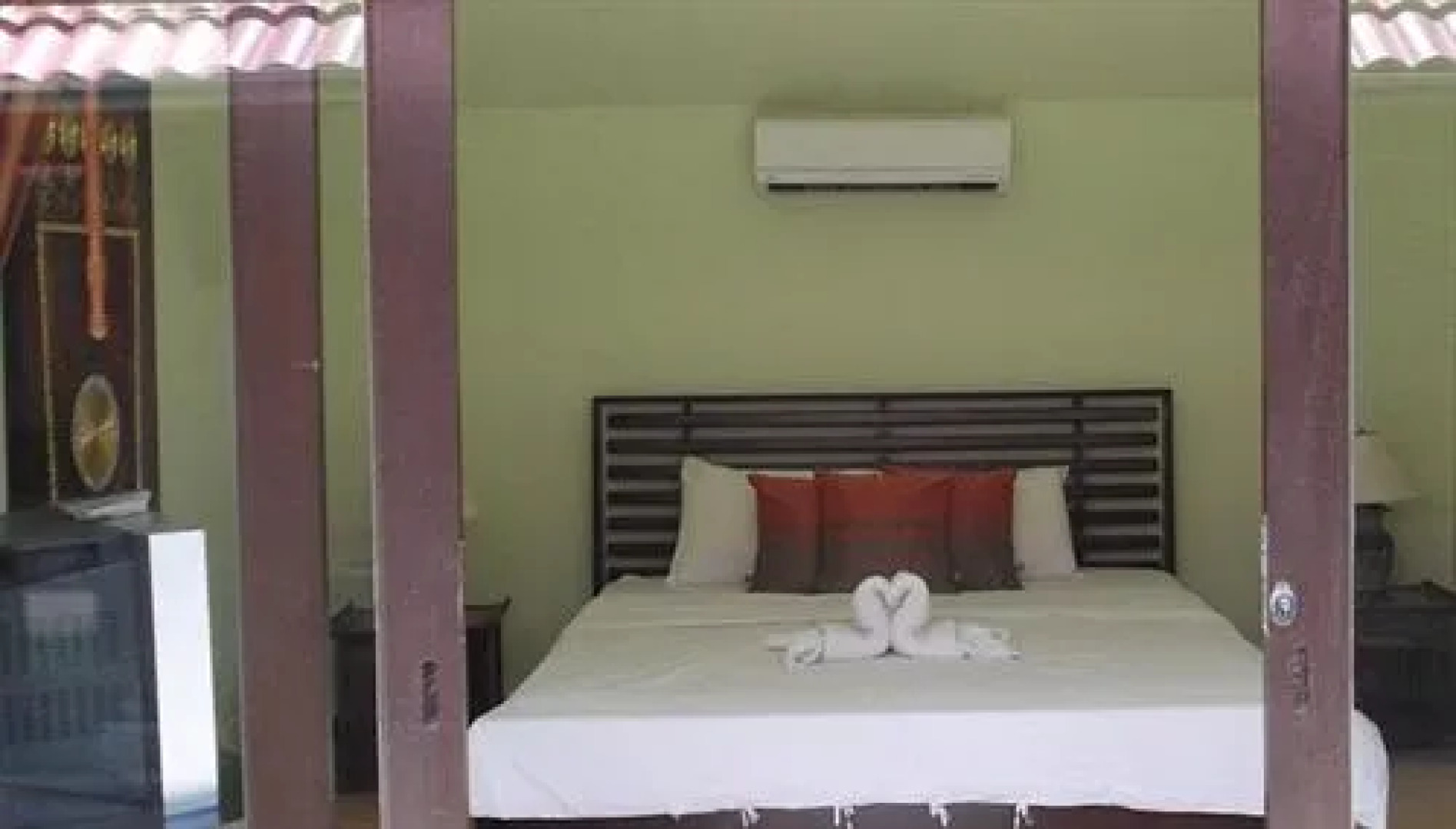 Kluay Mai Bungalow Beach