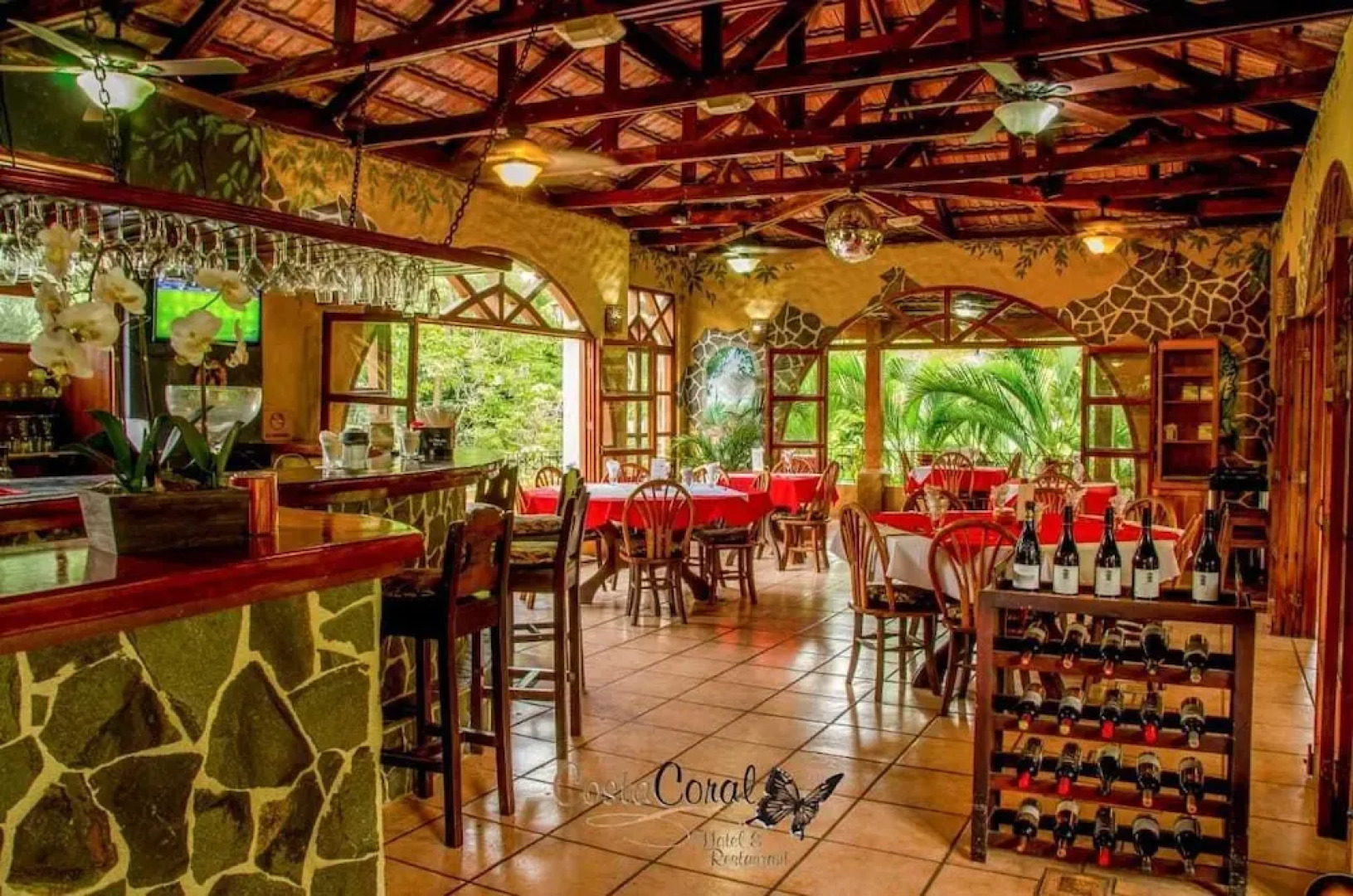 Hotel y Restaurante Costa Coral