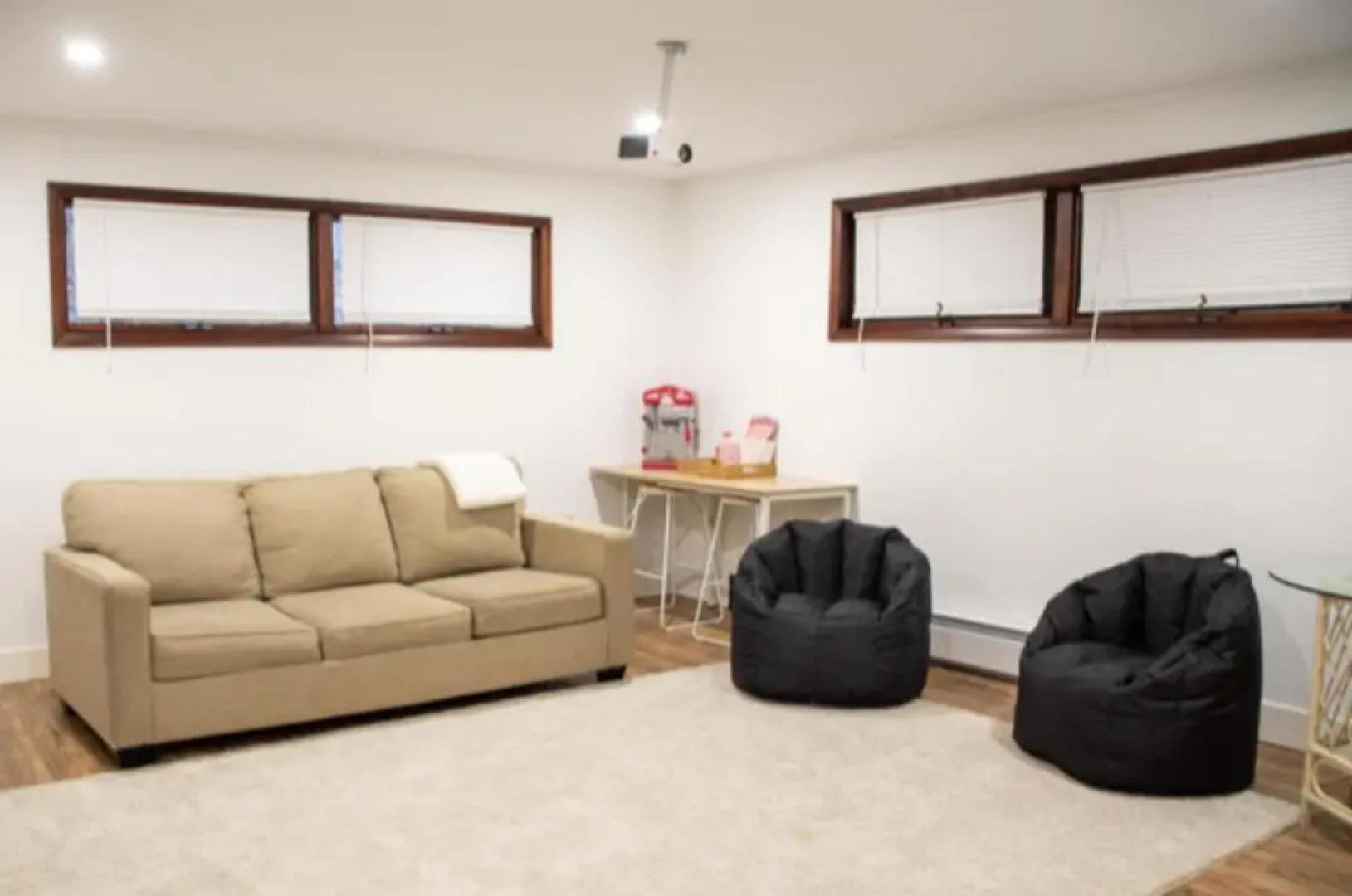 Sun-filled Gem Packed with Amenities