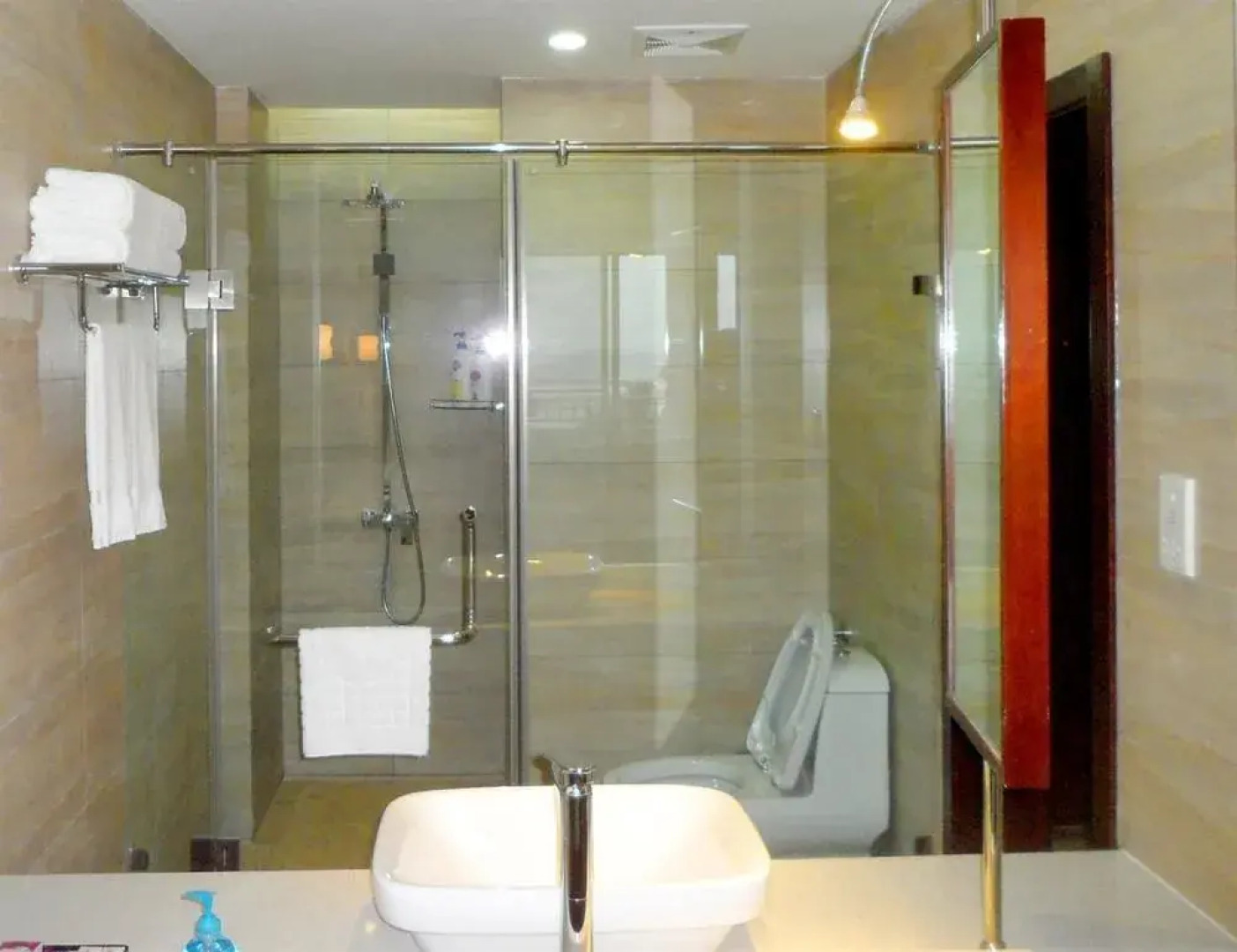 Coconut Grove Herton Sea View Hotel