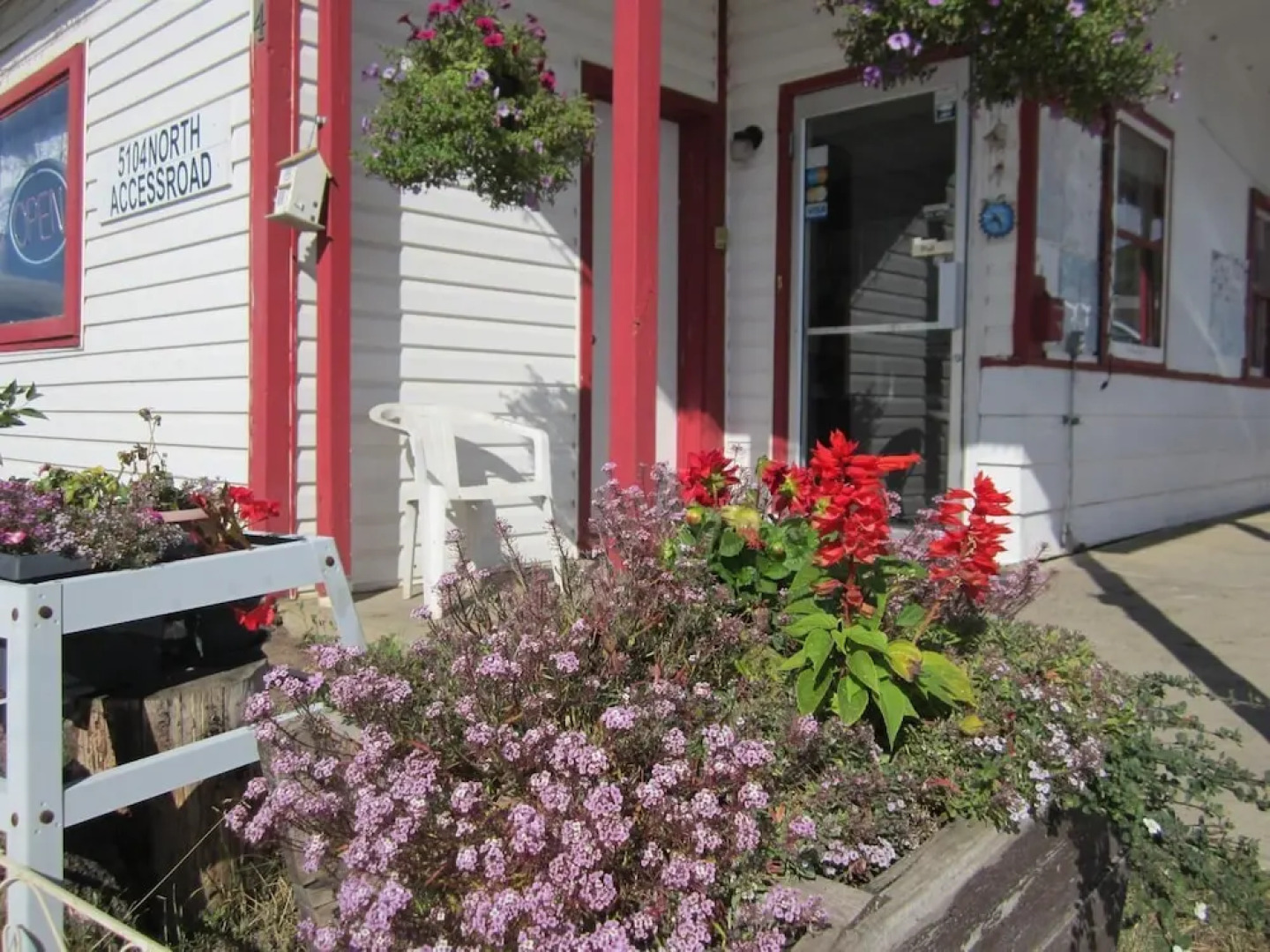 Chetwynd Court Motel