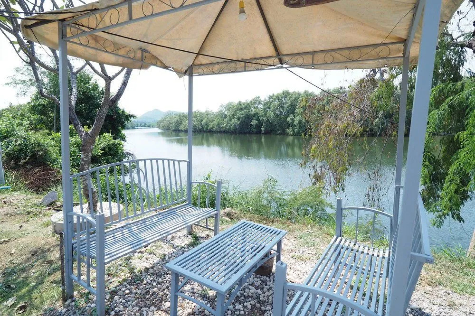 San-D Riverside Resort