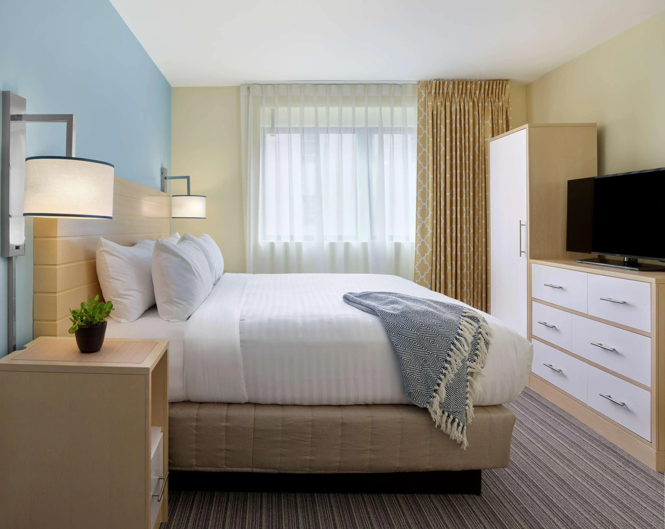 Sonesta ES Suites New Orleans Downtown