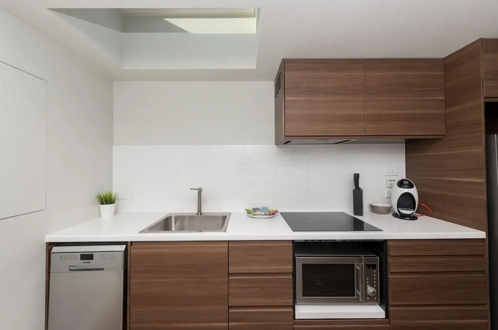 Accommodate Canberra - Kingston Court