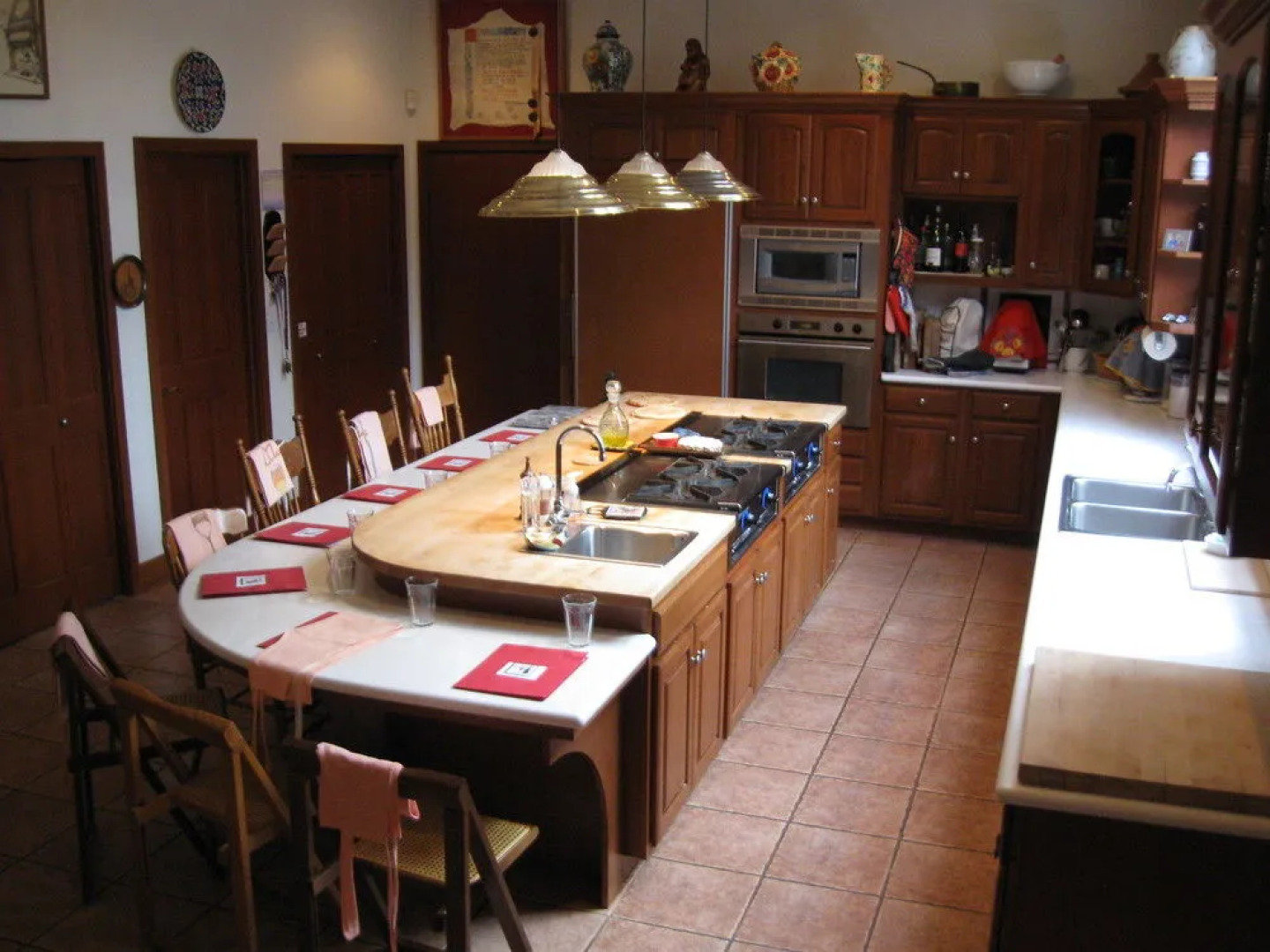 Auberge de Seattle, French Country Inn