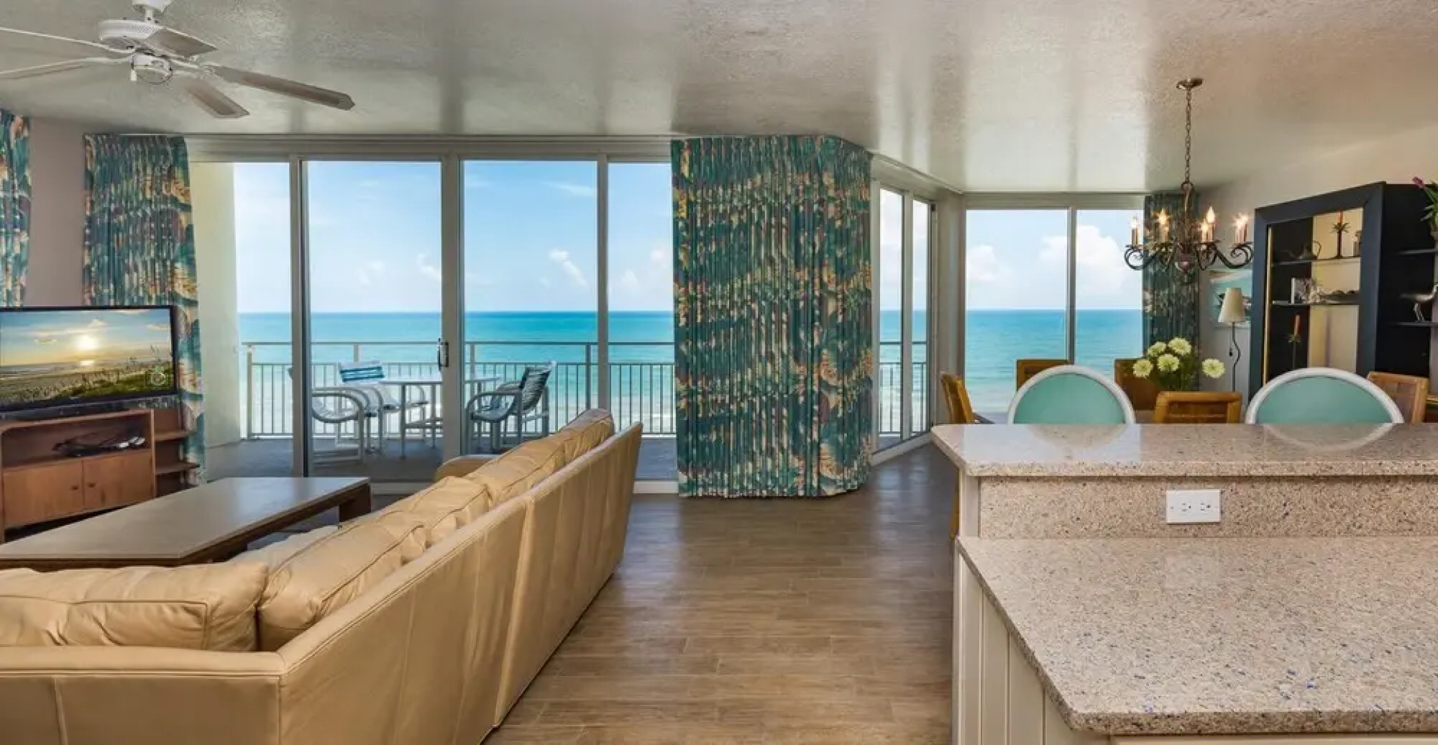 Surf Racquet Corner Unit Best Views in Building Sr701