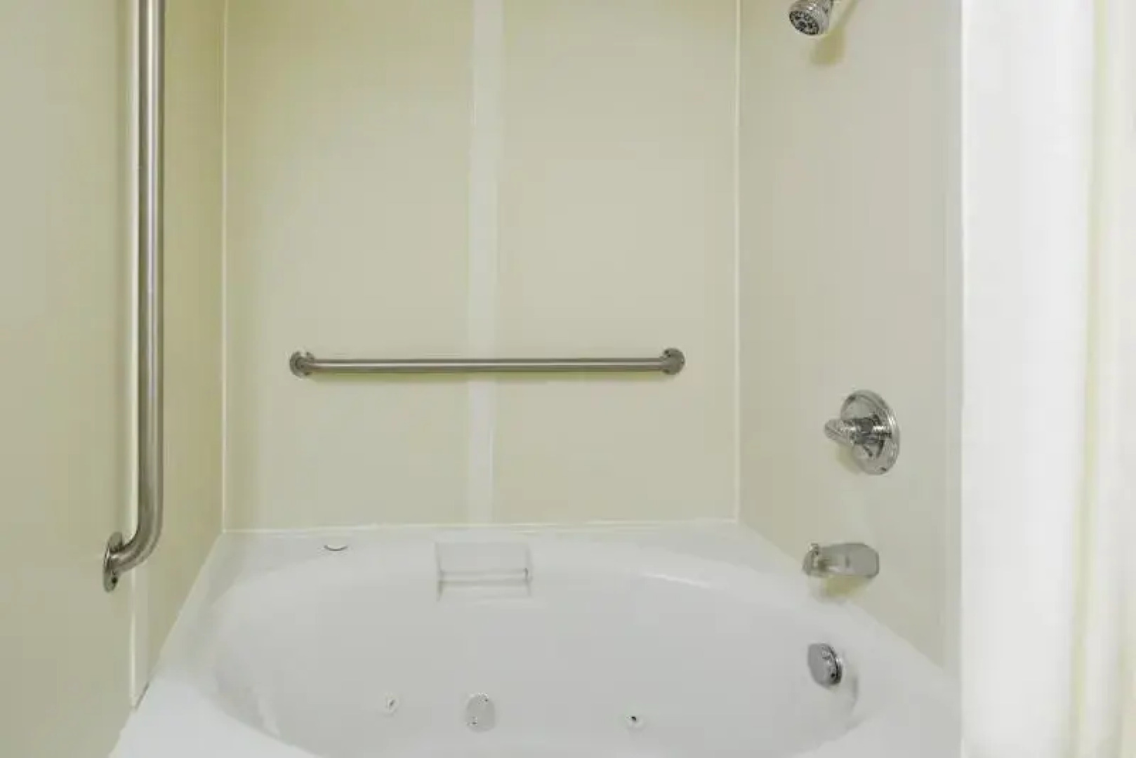 Quality Inn At Fort Lee