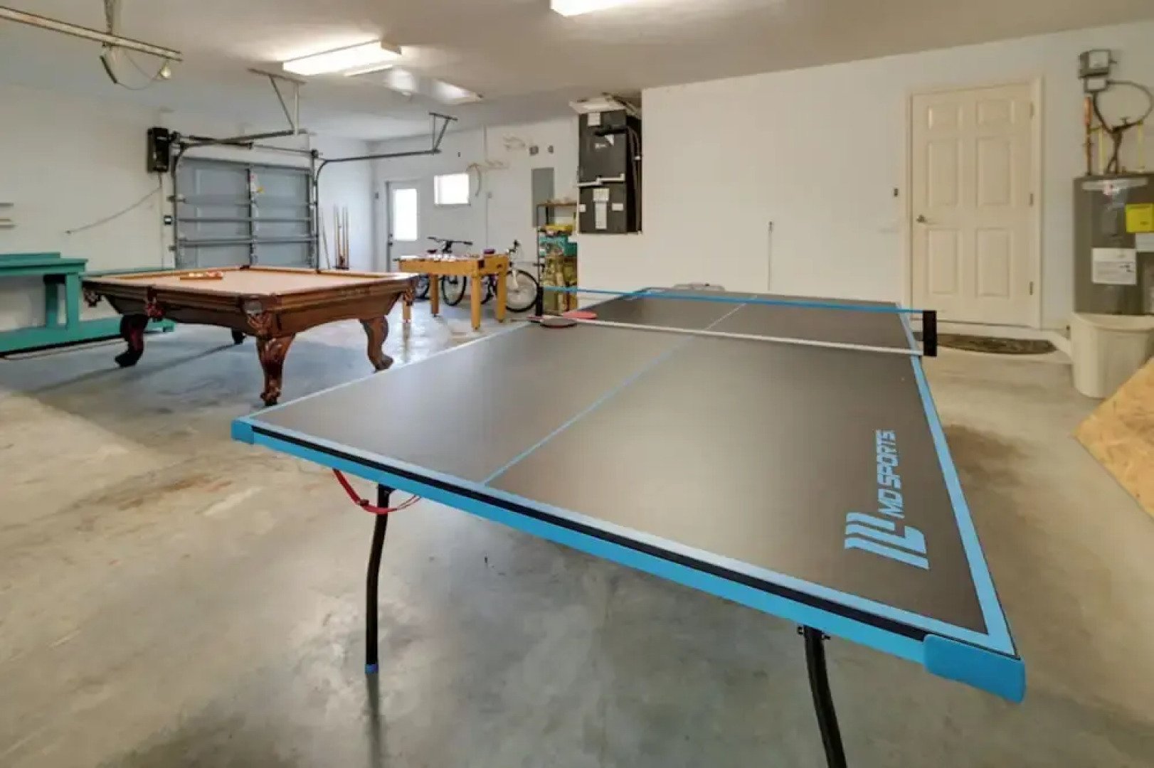 Crystal River Gem Near Three Sisters Springs!