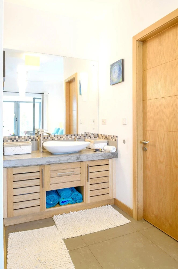 House With 3 Bedrooms in Roches Noires, With Wonderful sea View, Furni