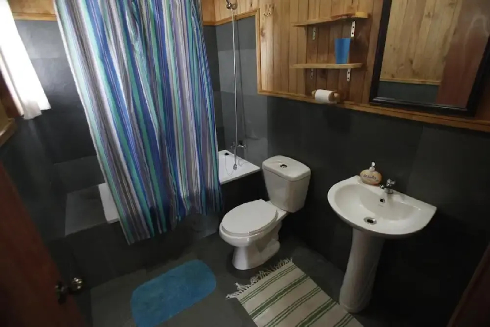 Antuquelen Lodge Cabañas