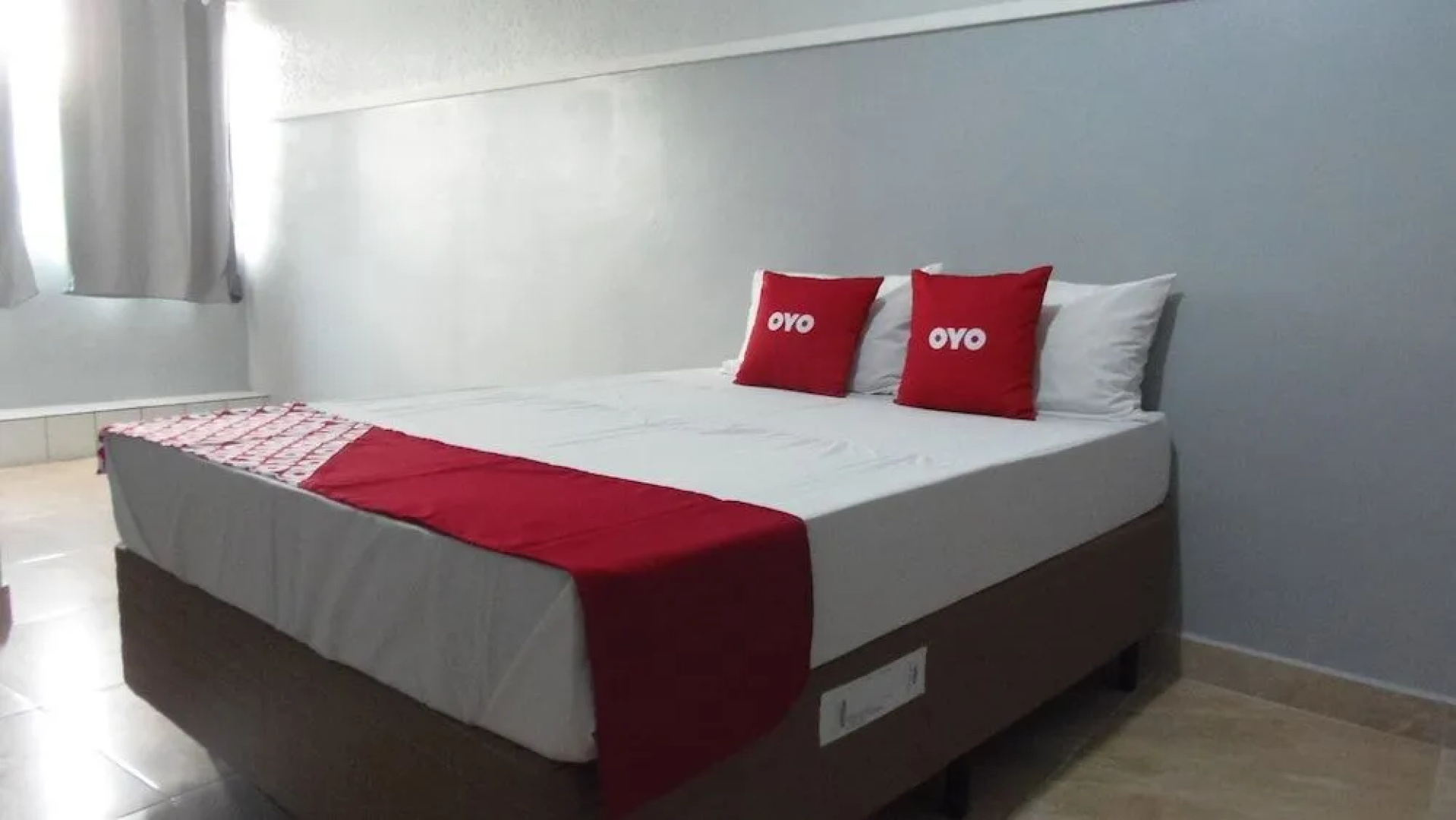 Super Hotel 3000