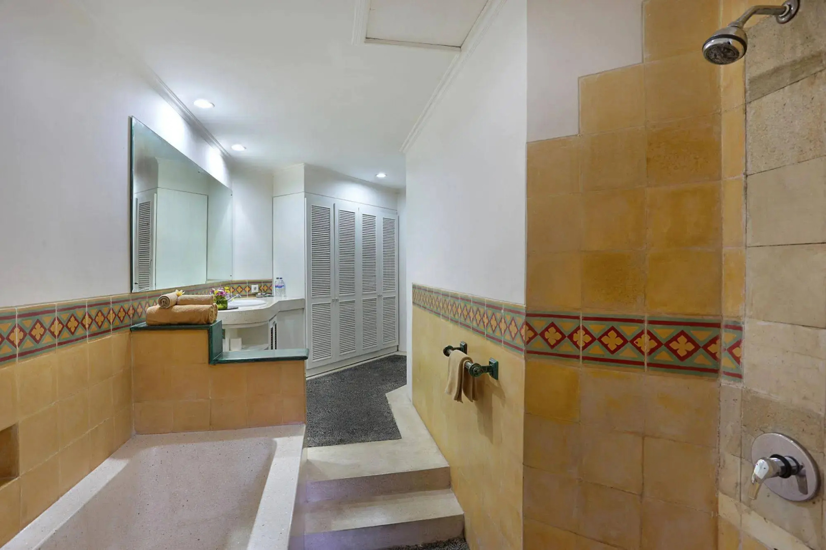 Gajah Biru Bungalows Hotel