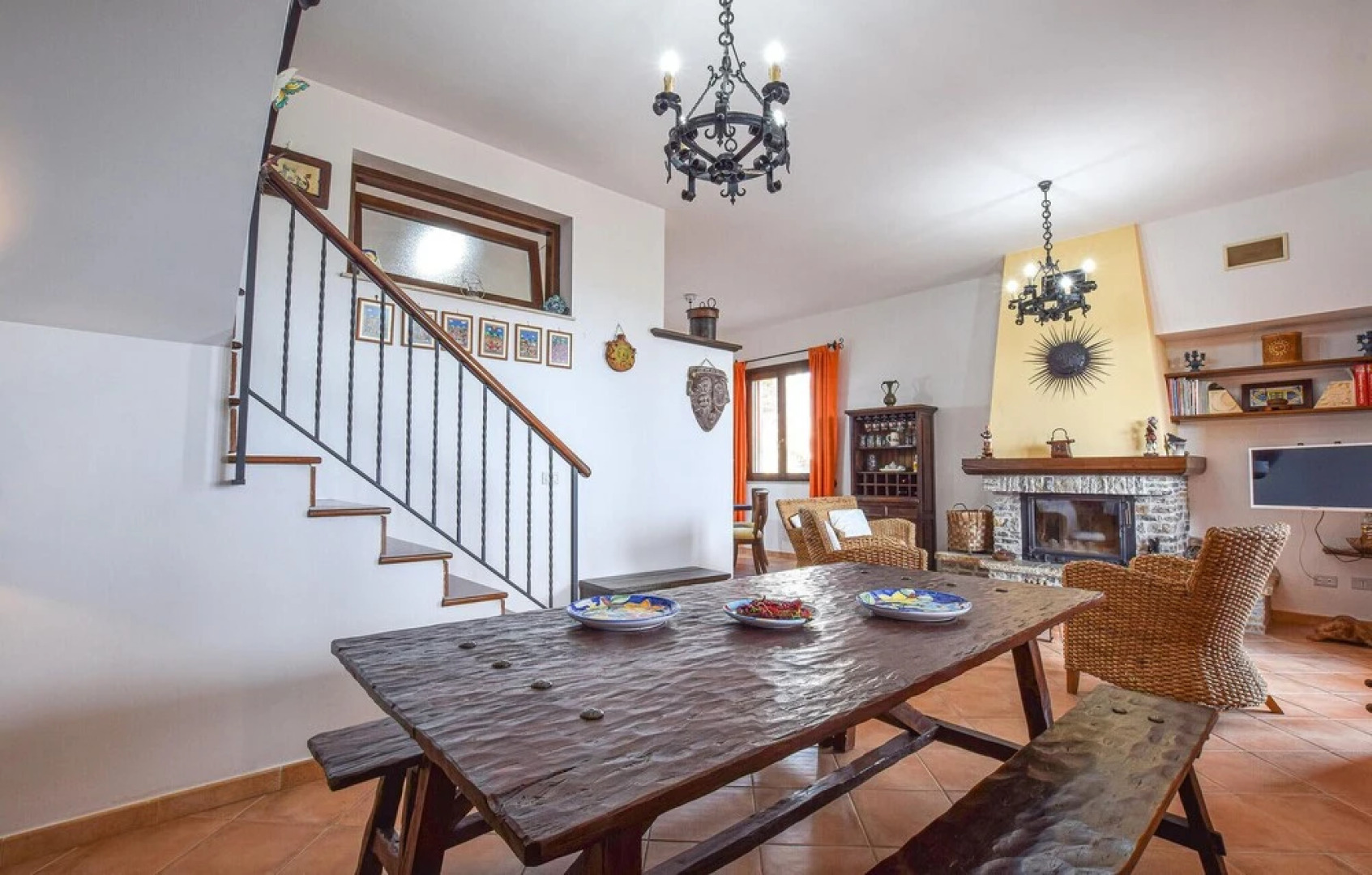 Stunning Home in Trabia With 3 Bedrooms, Wifi and Outdoor Swimming Pool