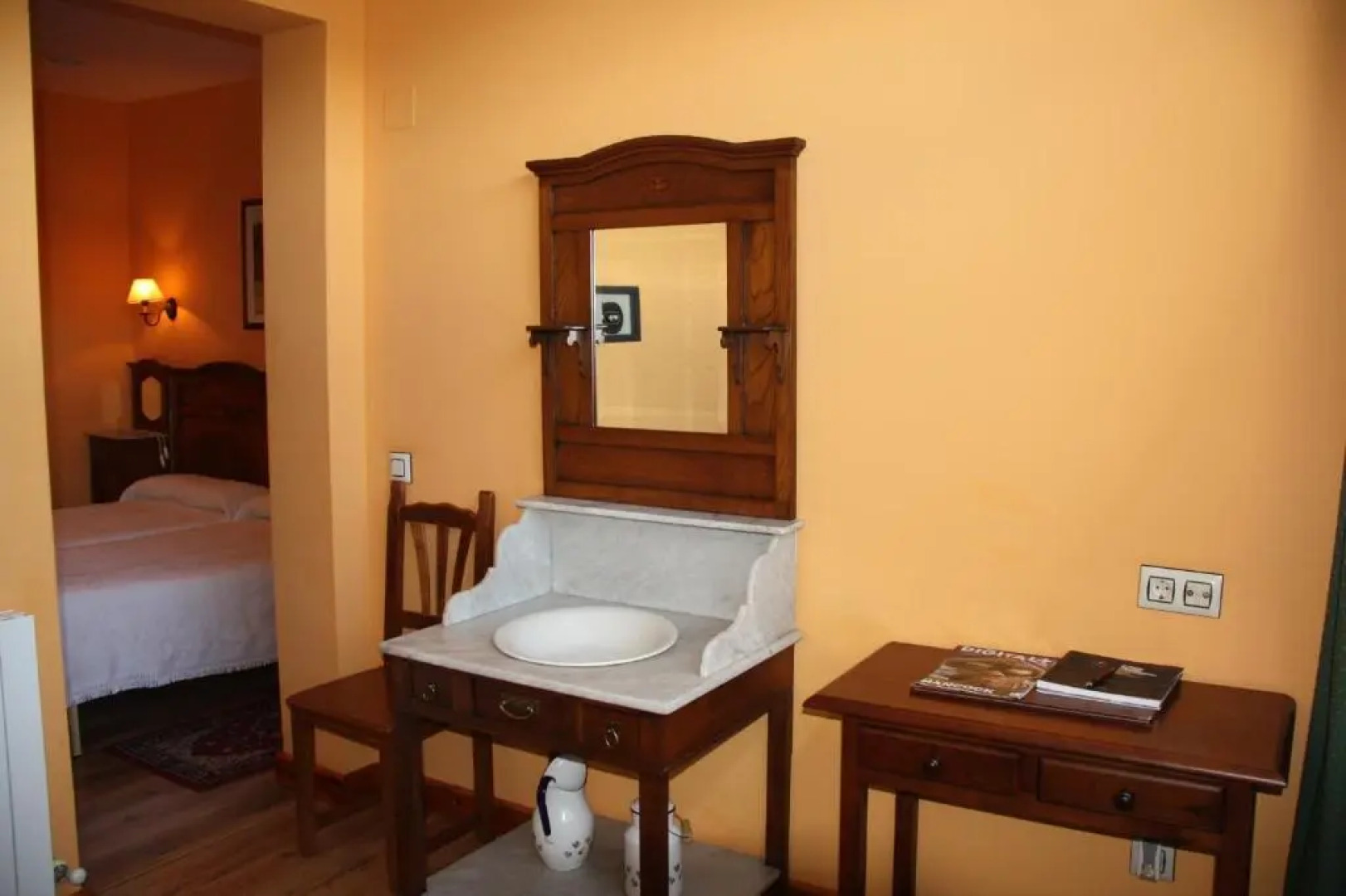 La Casona De Entralgo