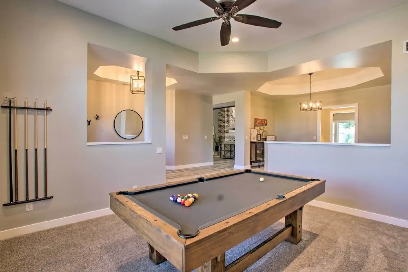 Modern Mesa Escape w/ Pool < 5 Mi to Downtown