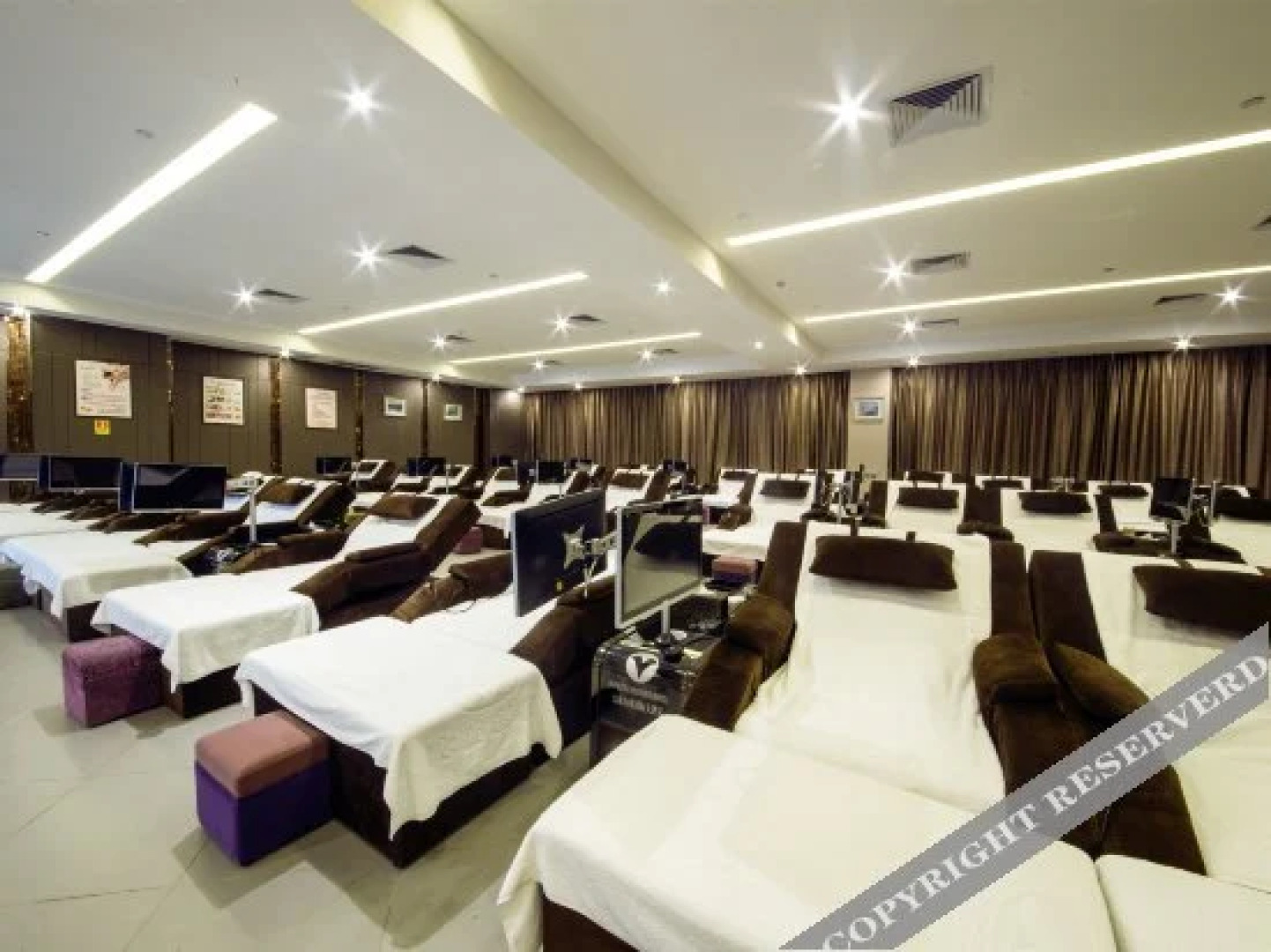 Zhangjiajie World Water Four Seasons International Hotel