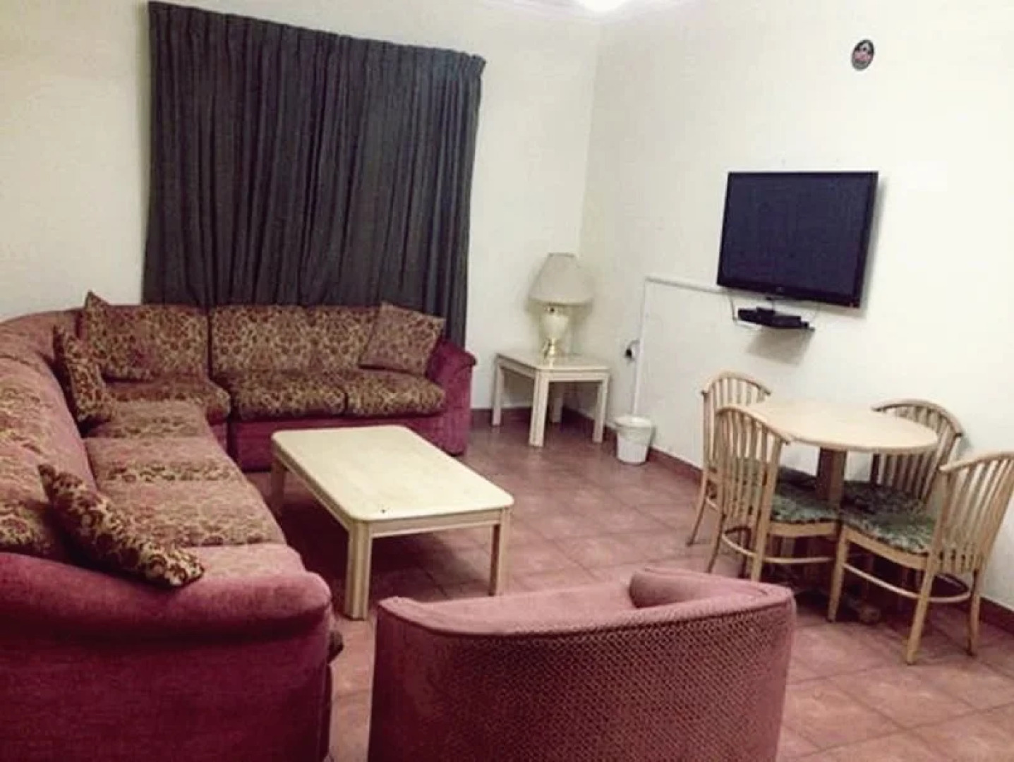 Smaa Al Amoudi For Suites  Villas