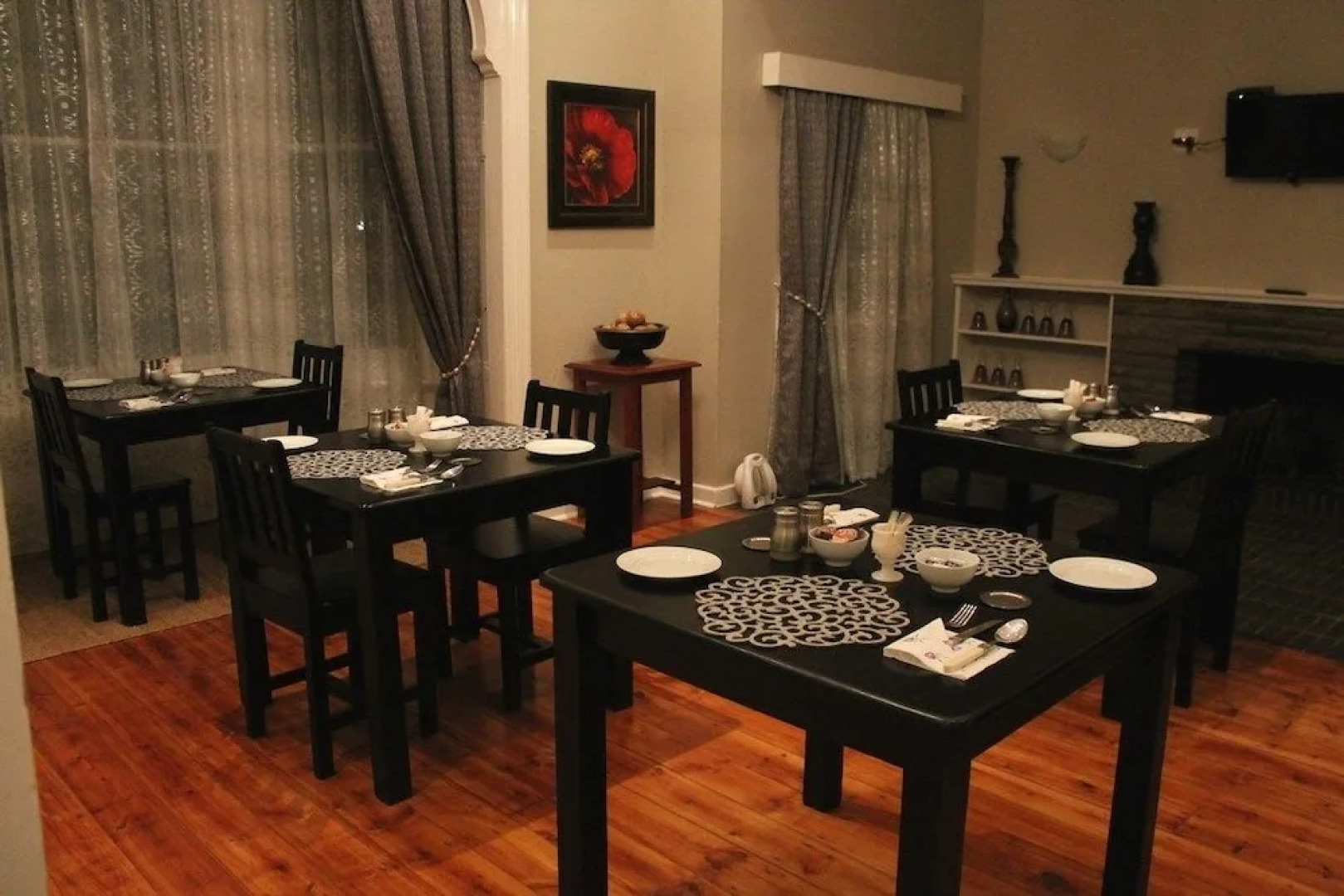 Tranquil House B&B @ 10 Berry St