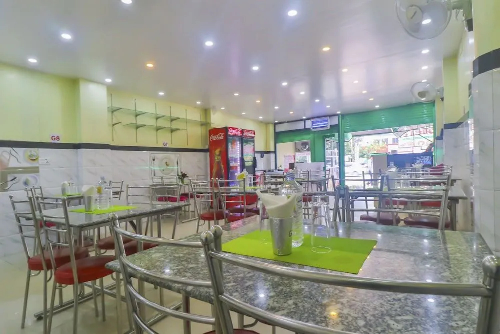 Oyo 619 Aahar Spicy Kitchen And Rest House