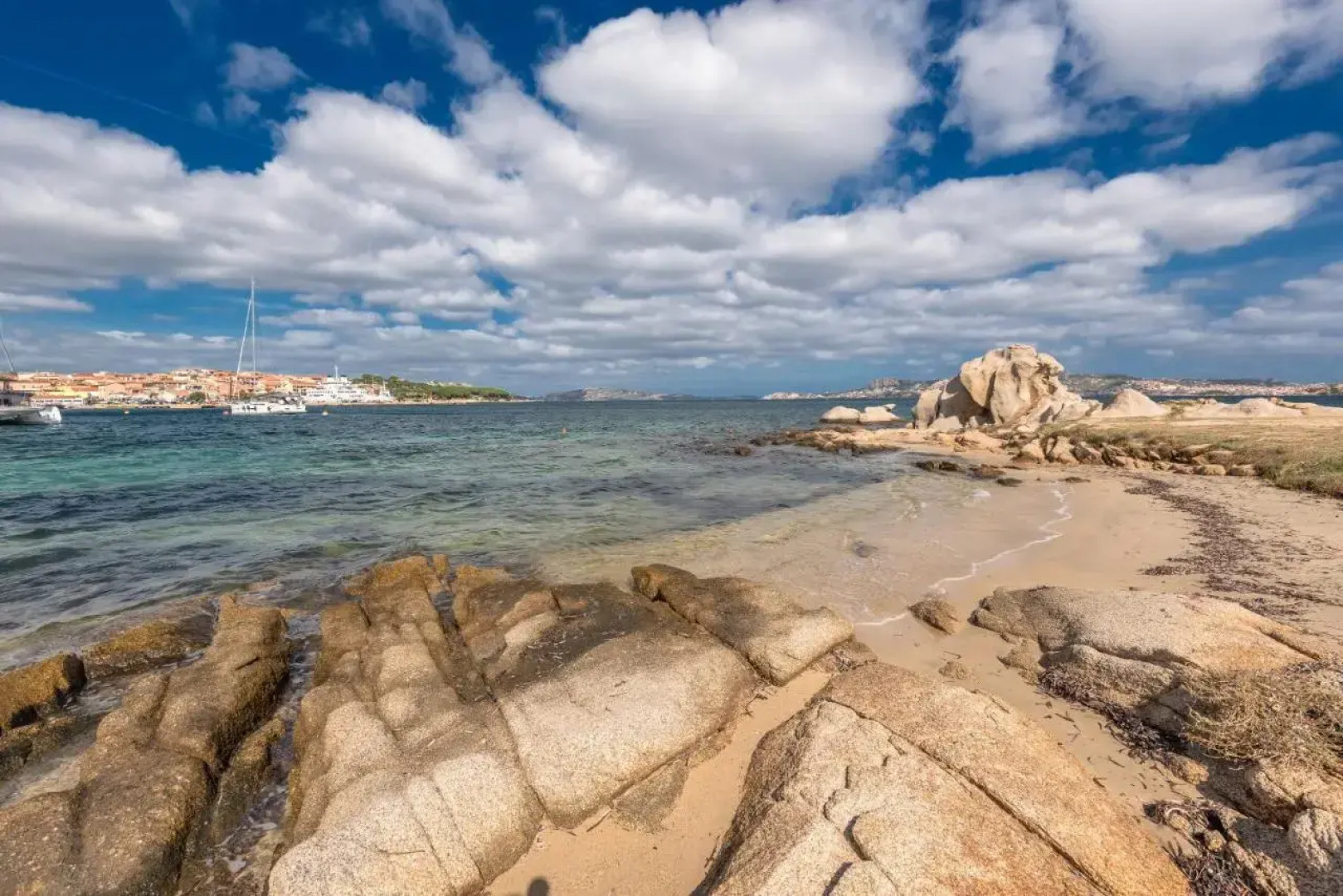 Palau Green Village Residence