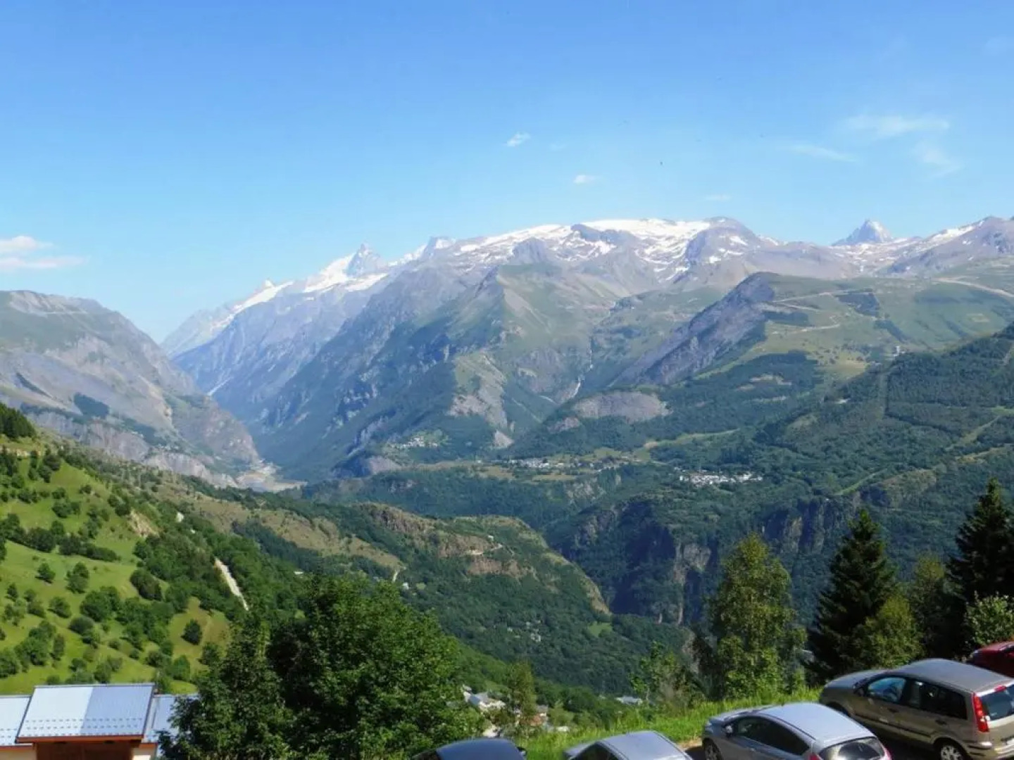 Appartement Auris, 1 pièce, 2 personnes - FR-1-297-33