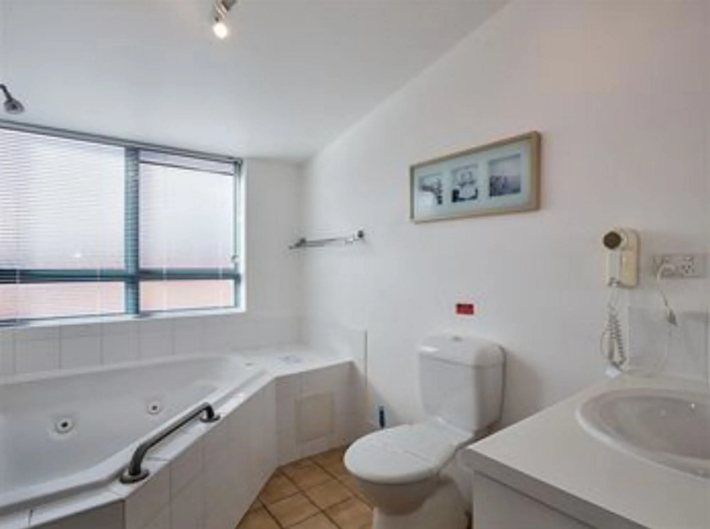 Nelson Bay Breeze Holiday Apartments