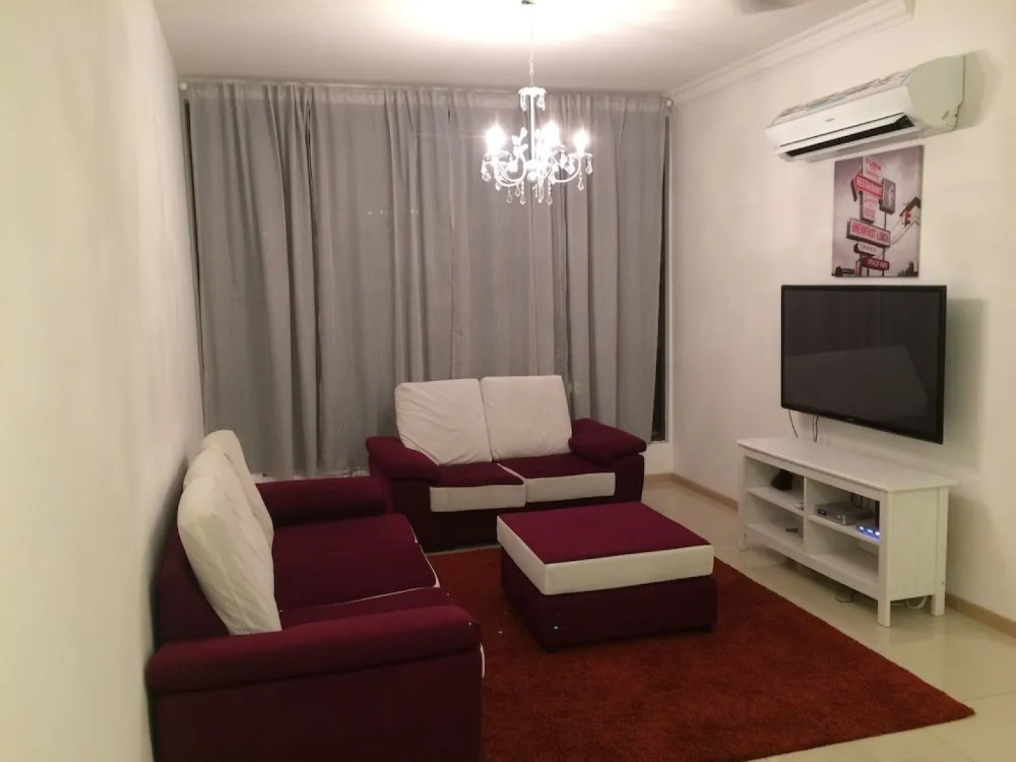 Lawang Suite 2 Bedroom Corner Apartment