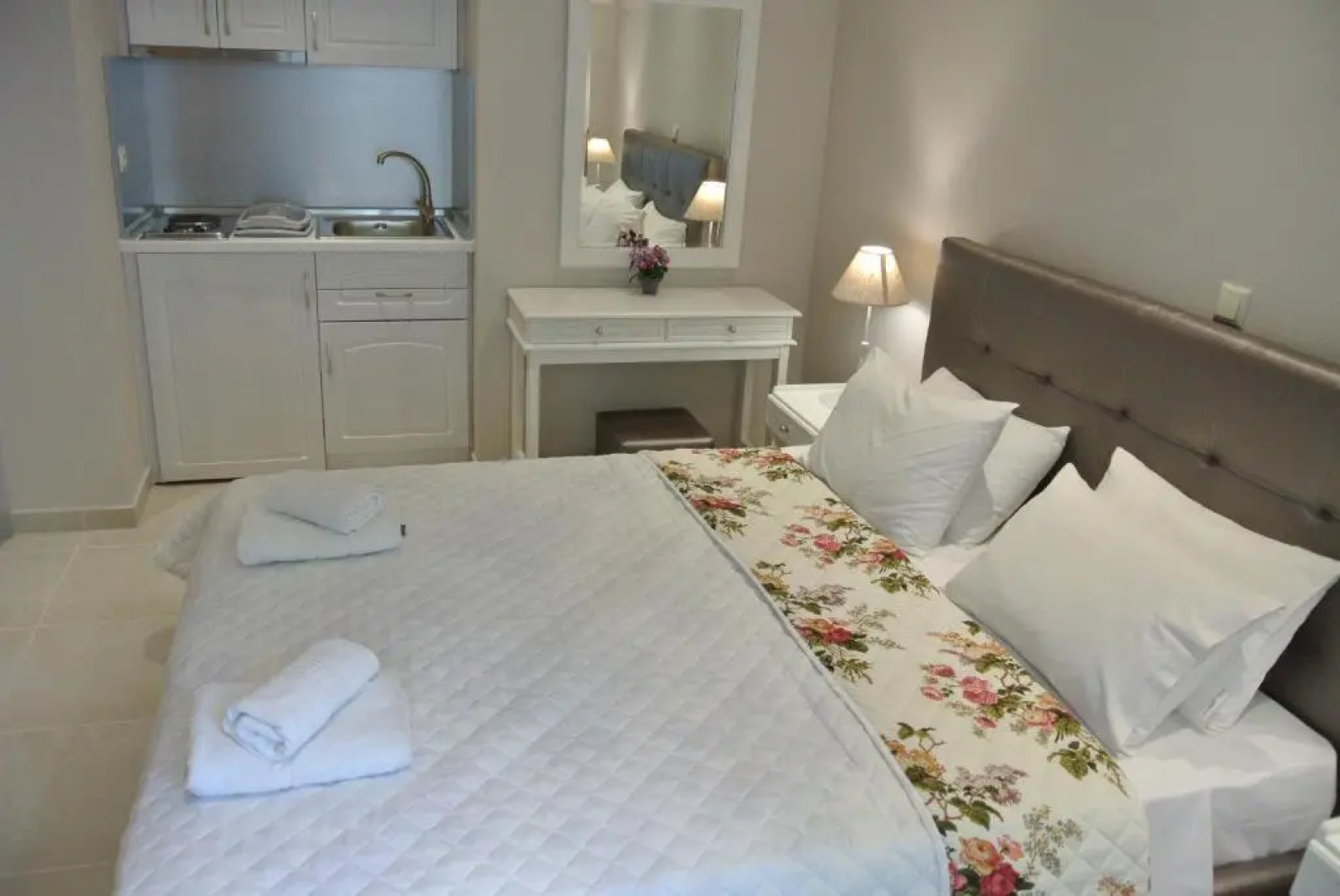 Hotel Athanasia