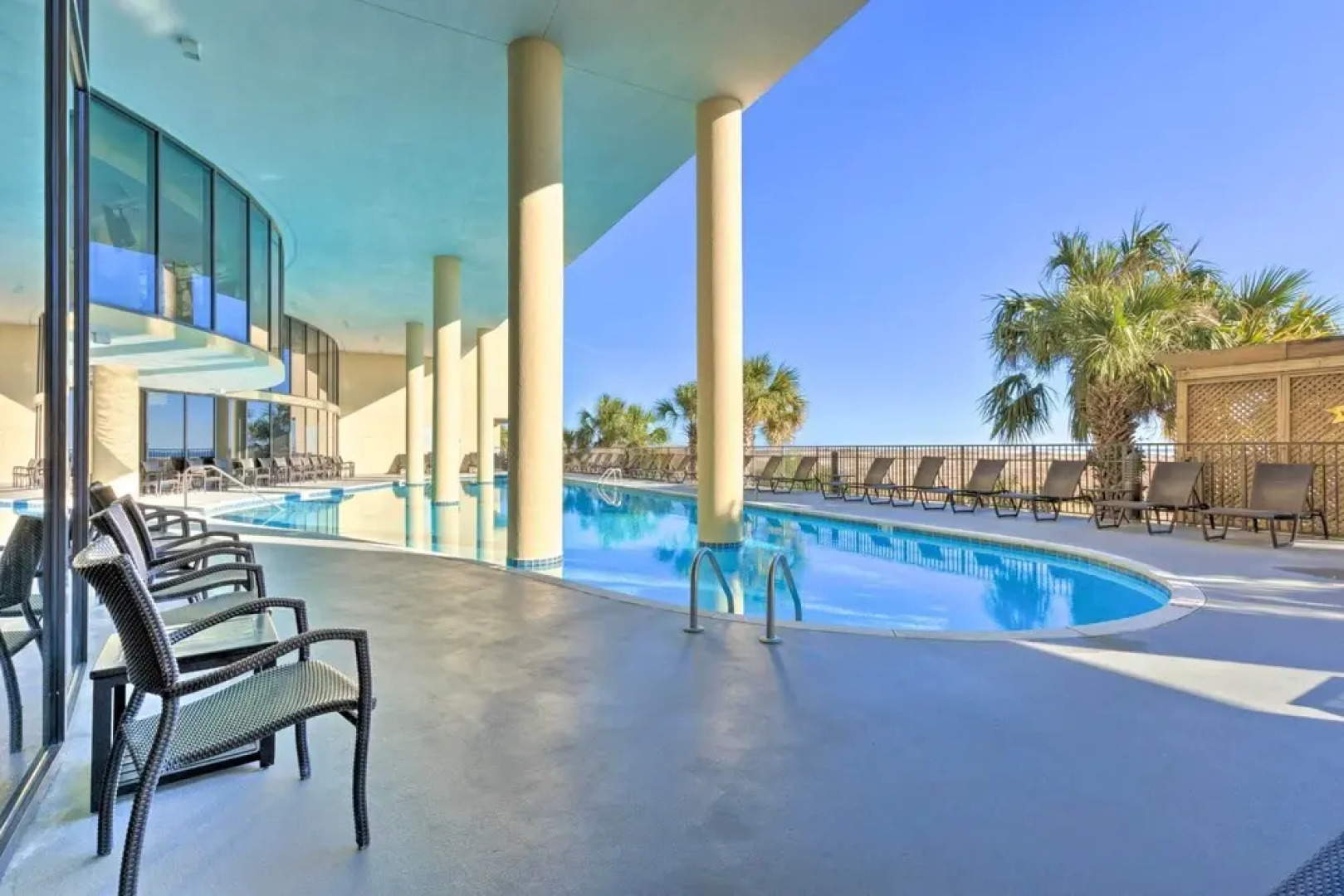Sunny First-floor Condo w/ Ocean-view Balcony!