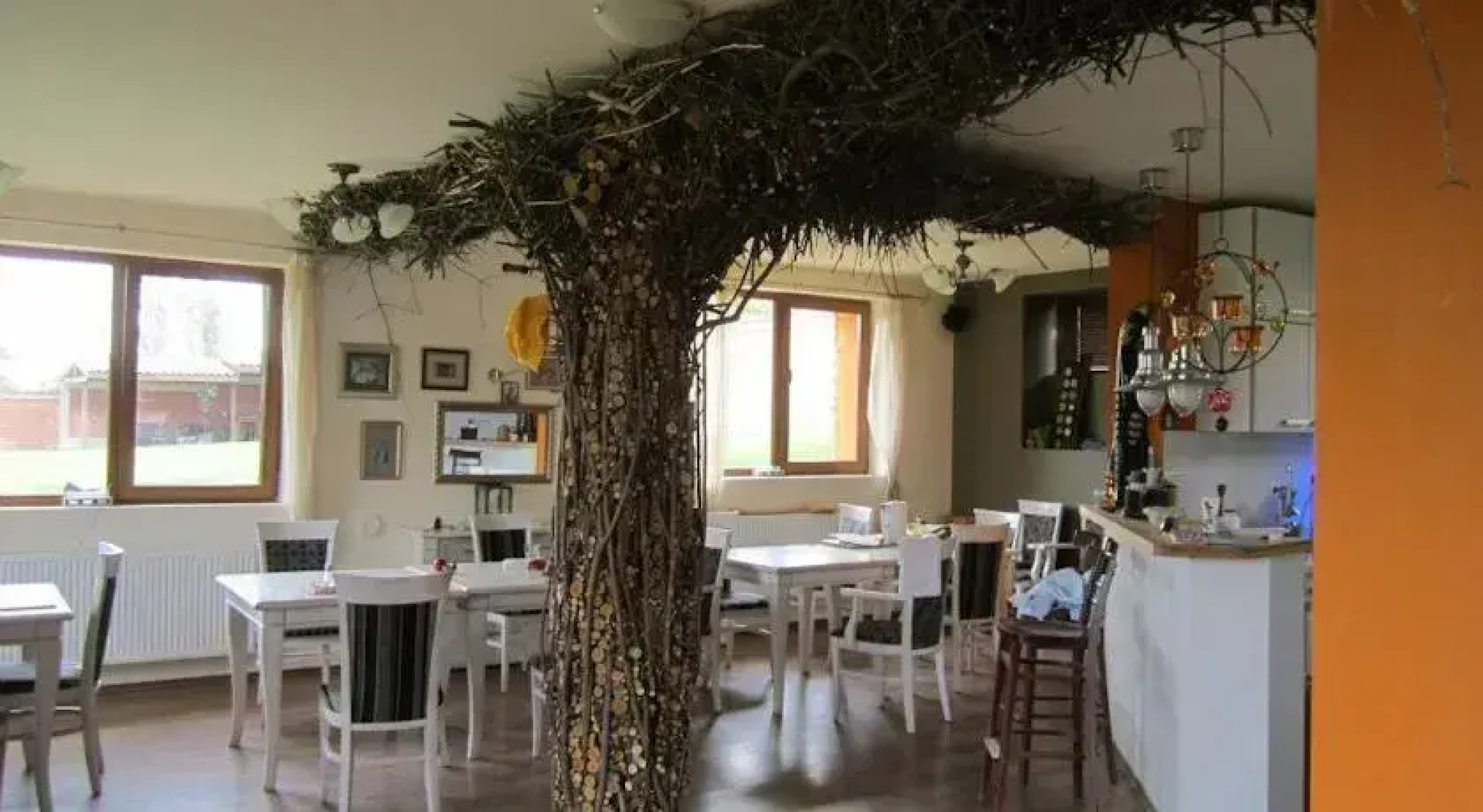 Villa Aya
