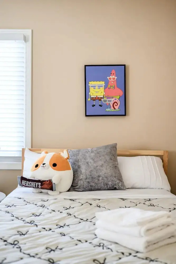 Whimsical Family Stay 10 Min Walk to PV Hospital