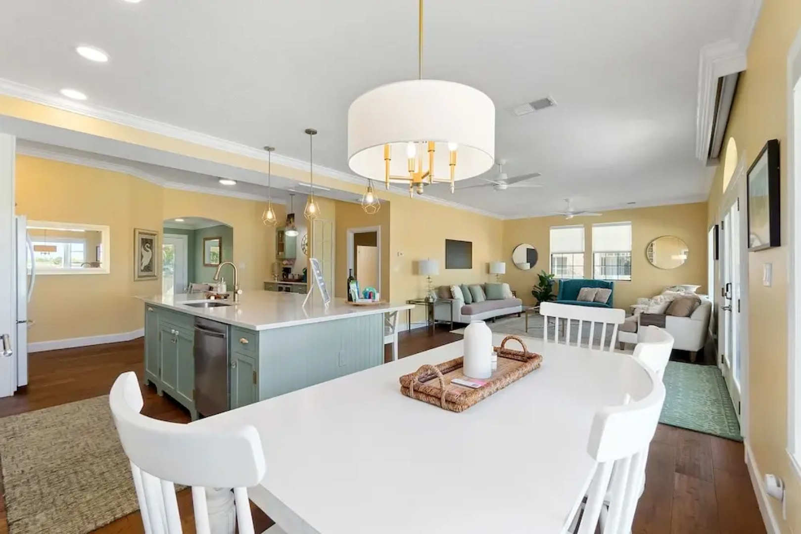 Waterfront 4 Bed House Daytona Beach FL