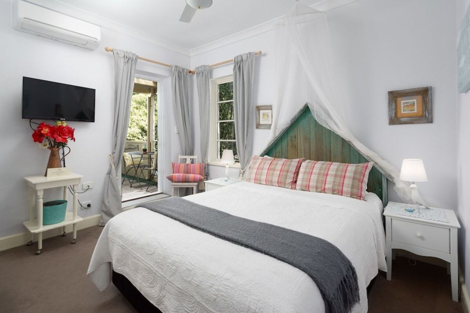 The Castle - Villa by the Sea