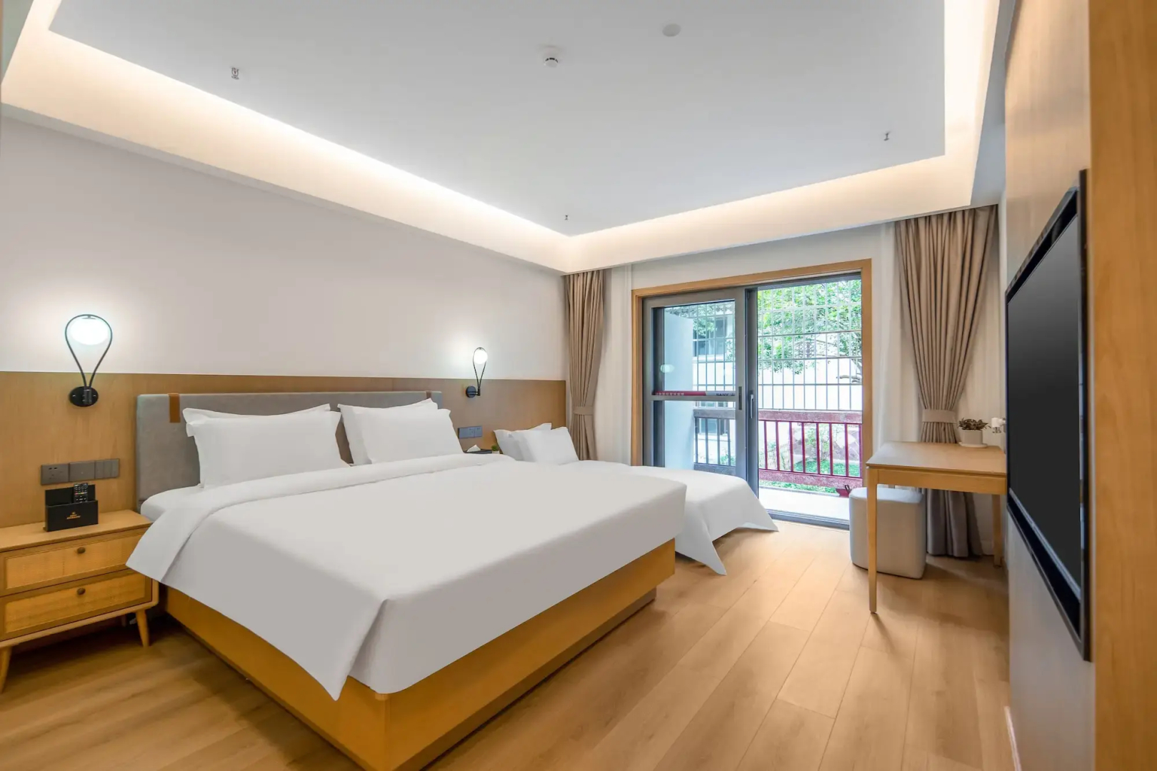 Pipaxi Hotel