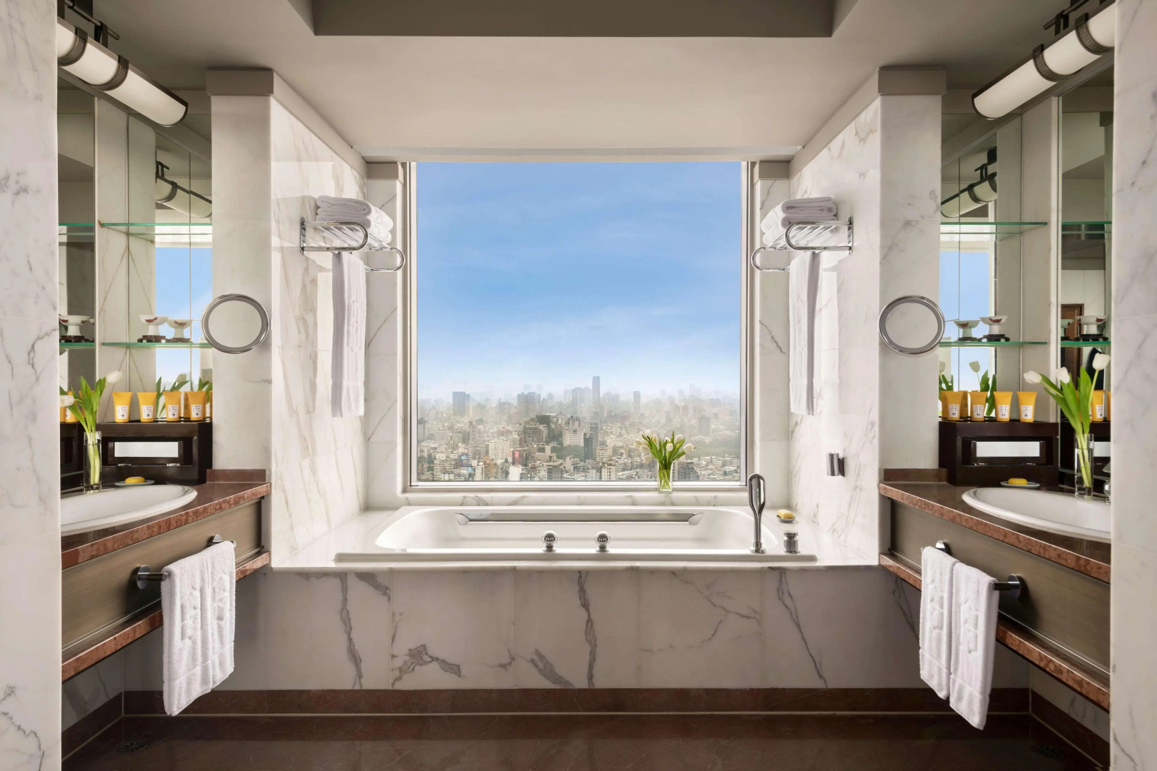 Shangri-La Far Eastern, Taipei