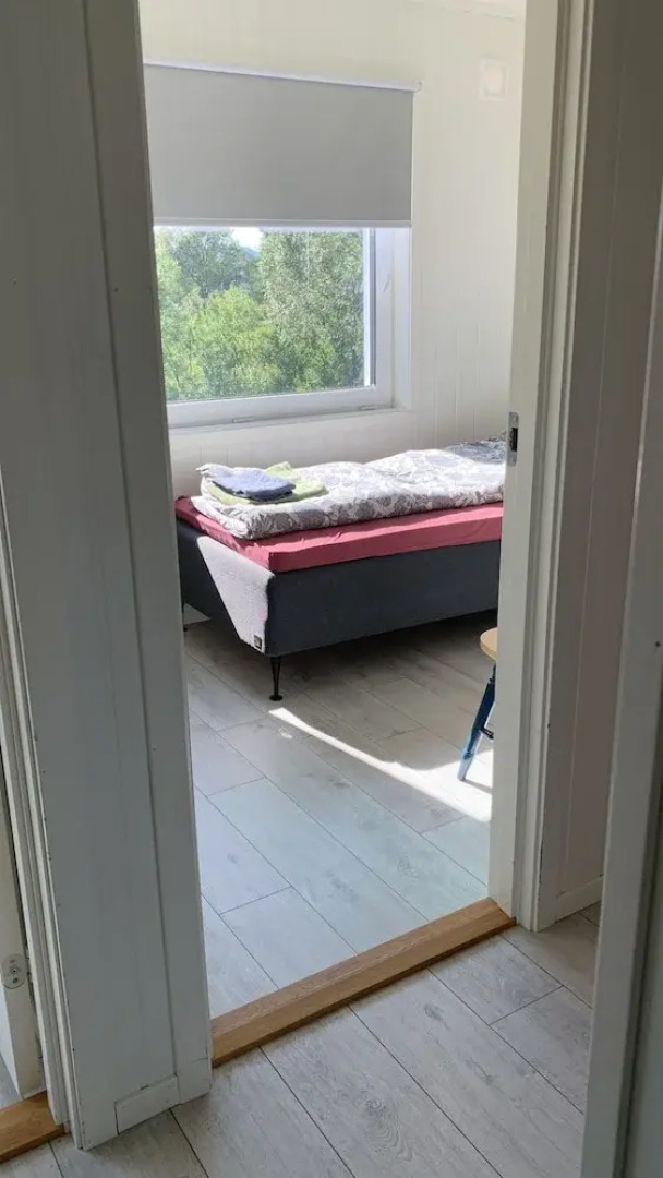 The house on the lake