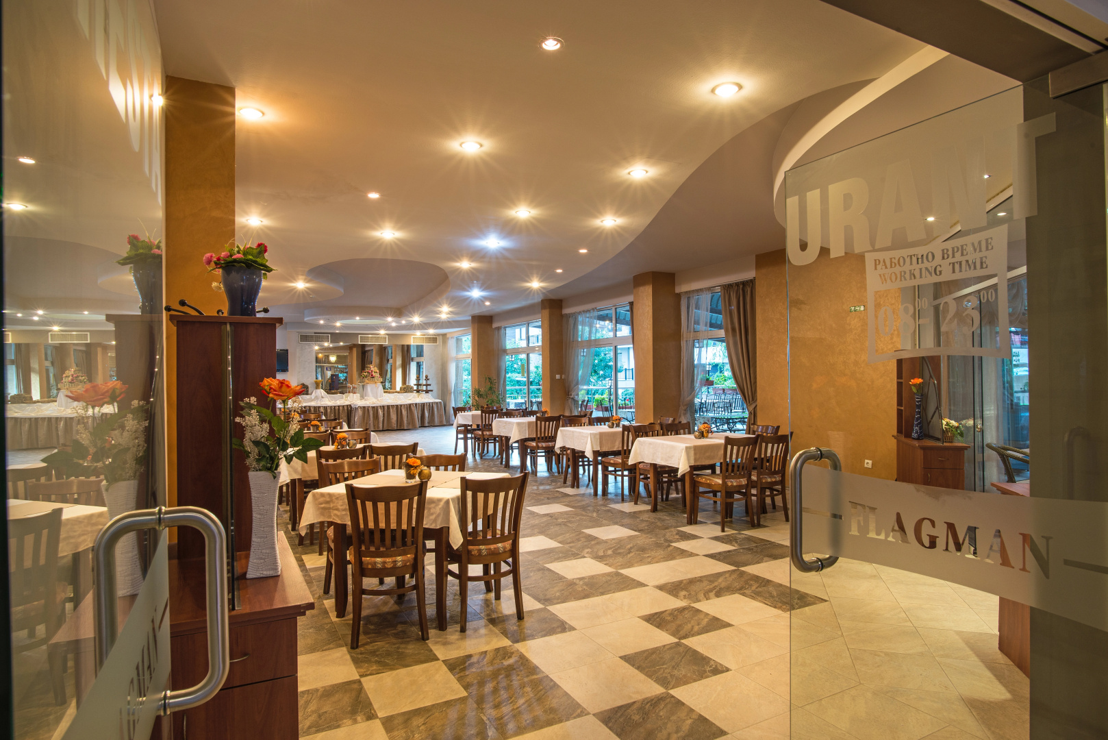 Flagman Hotel