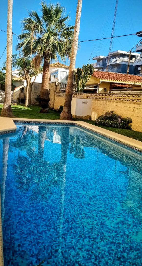 Apto con Vistas al Mar Playa de Piles