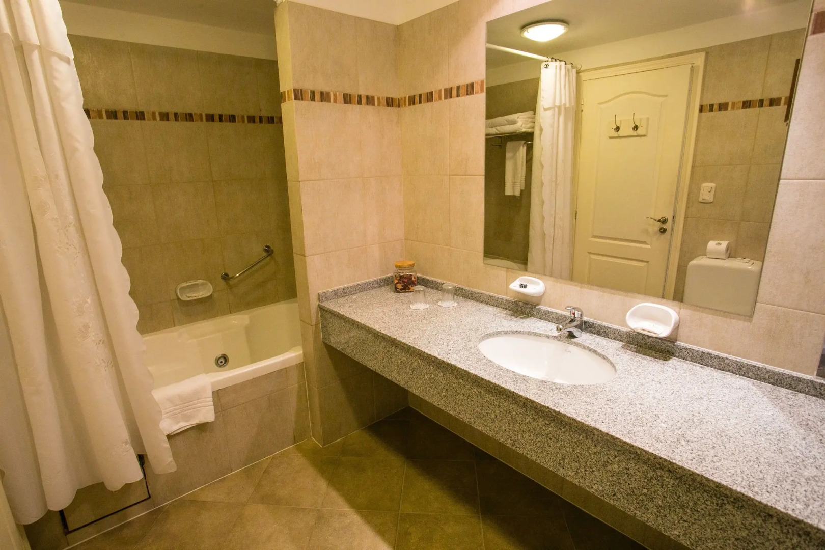 Huinid Cabañas Bustillo