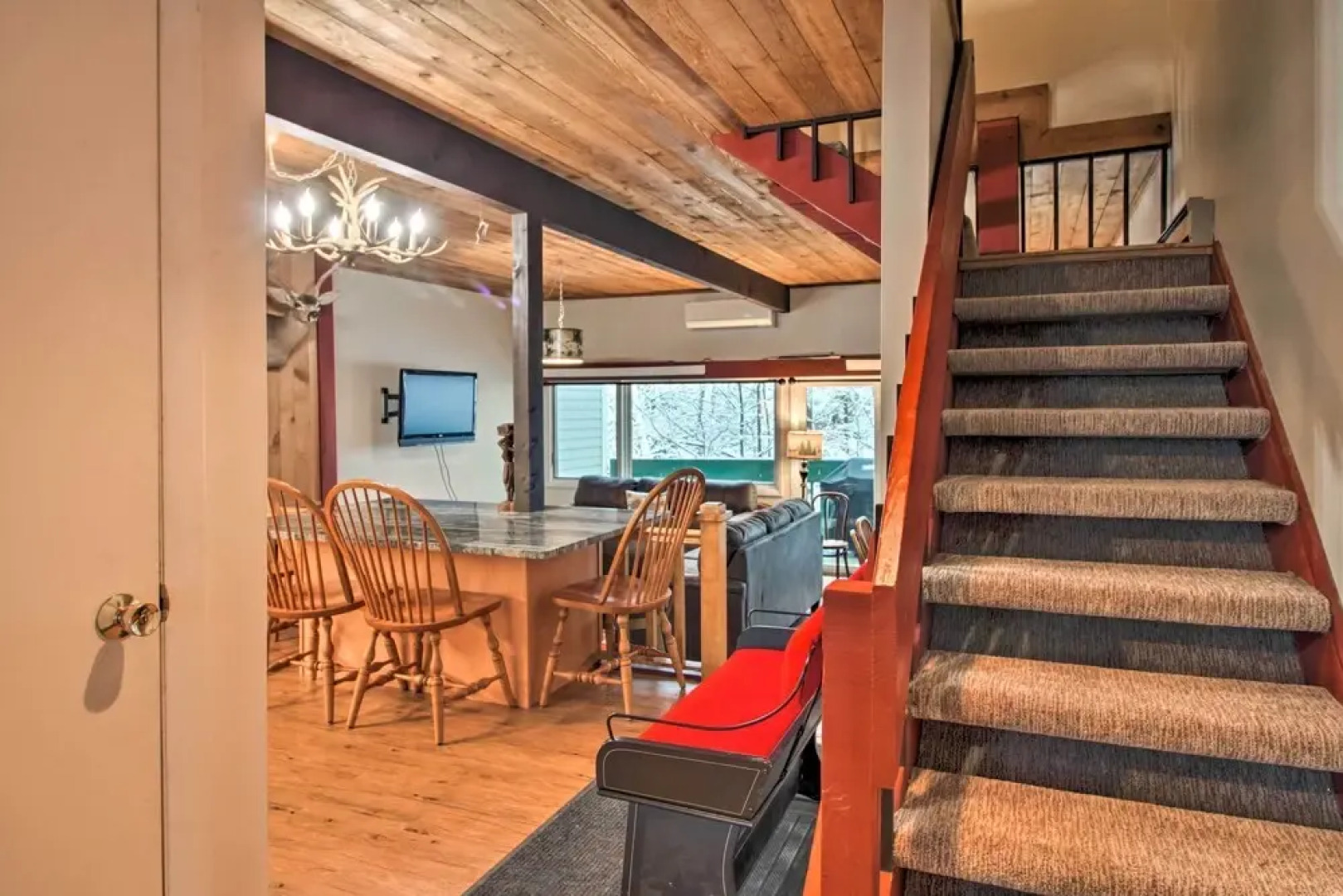 Ludlow Vacation Rental - Steps to Ski Lift!