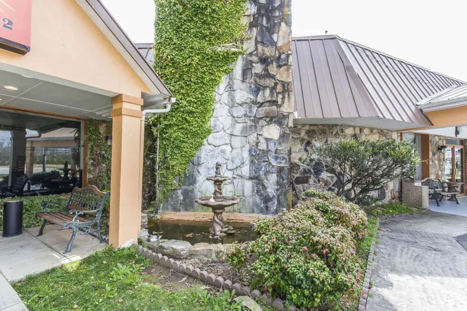 OYO Hotel Sweetwater TN West