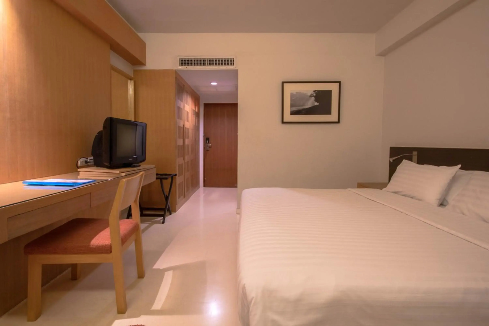 The Residence Rajtaevee Hotel