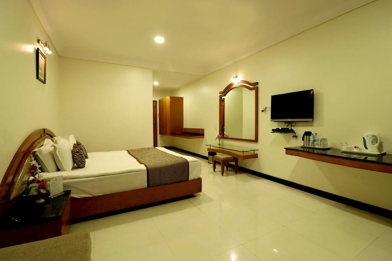 Отель Aurangabad Gymkhana Club