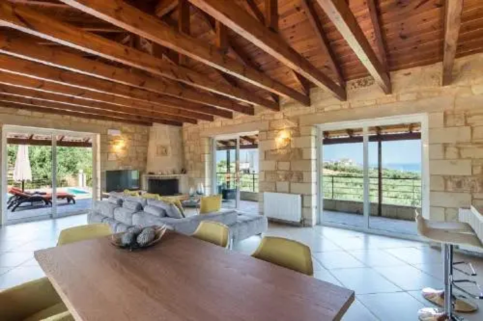 Вилла Xara Chara